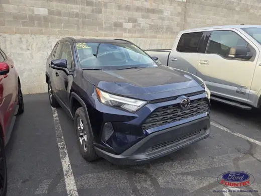 Toyota RAV4 2025 XLE 4dr SUV