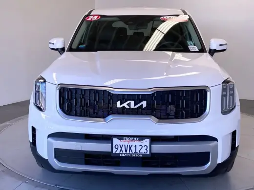 Kia Telluride 2025 LX 4dr SUV