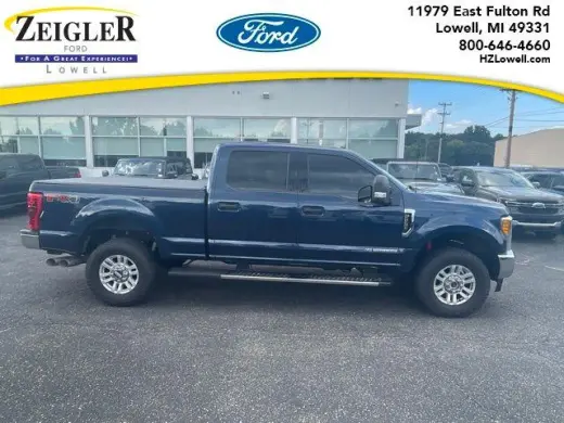 Ford F-250 Super Duty 2017 4x4 XLT 4dr Cab de Trabajo 8 pies de Longitud