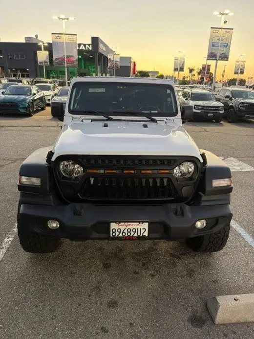 Jeep Gladiator 2020 4x4 Sport 4dr Crew Cab 5.0 ft. SB