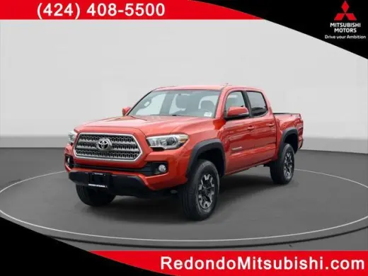 Toyota Tacoma 2017 4x2 TRD Off-Road 4 puertas Doble Cabina 5.0 pies SB