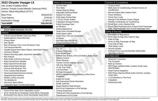 Chrysler Voyager 2022 LX Minivan 4 puertas