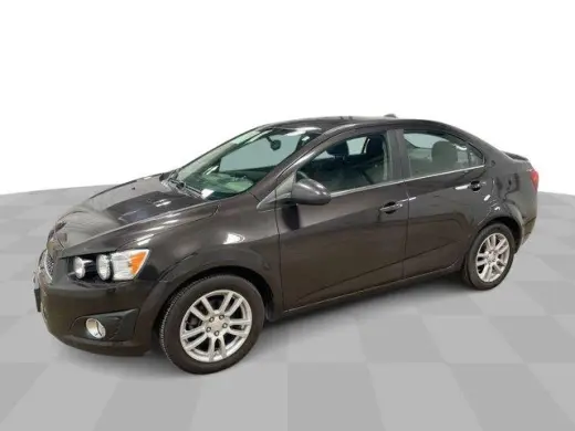 Chevrolet Sonic 2015 LT automático 4 puertas Sedán