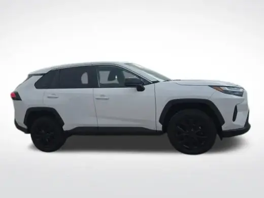Toyota RAV4 2024 LE SUV de 4 puertas