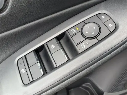 Nissan Sentra 2026 SV Sedán de 4 puertas