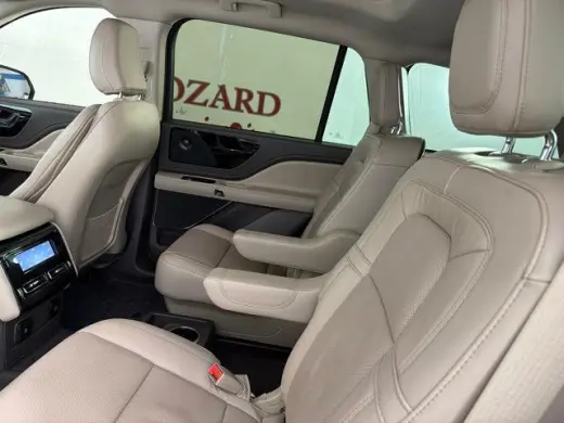 Lincoln Aviator 2023 Reserve 4 SUV