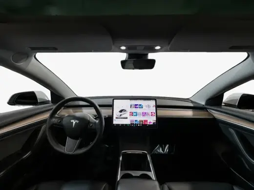 Tesla Model 3 2021 Alcance Estándar Plus 4dr Sedán