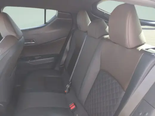 Toyota C-HR 2019 LE 4dr Crossover