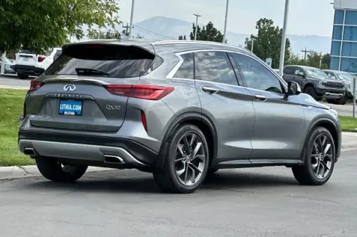 INFINITI QX50 2019 AWD Essential 4dr Crossover
