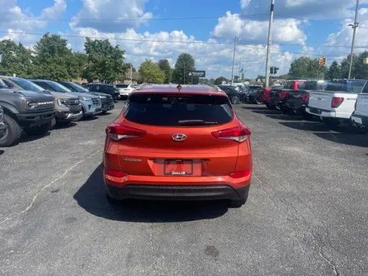 Hyundai TUCSON 2016 SE 4 SUV