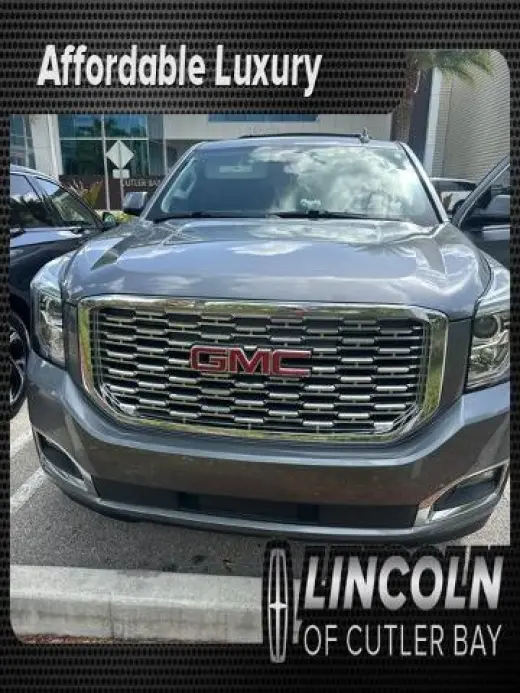 GMC Yukon 2020 4x2 Denali SUV de 4 puertas