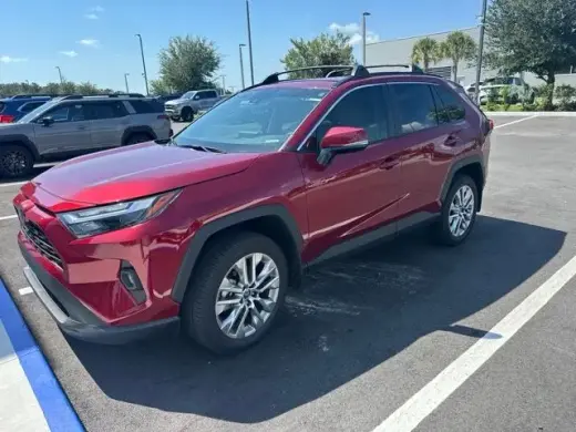Toyota RAV4 2025 XLE Premium 4dr SUV