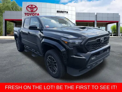 Toyota Tacoma 2024 4x2 SR5 4p Doble Cabina 5.0 ft SB