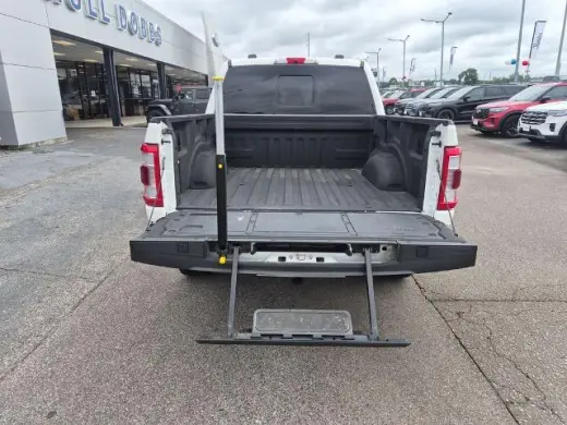 Ford F-150 2022 4x4 XL 4dr SuperCrew 5.5 ft. SB