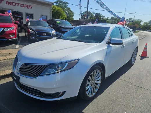 Lincoln MKS 2015