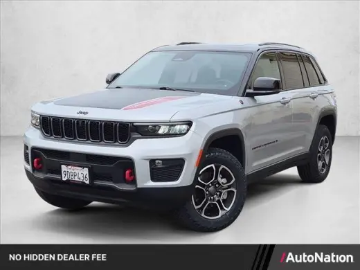 Jeep Grand Cherokee 2022 4x4 Trailhawk 4p SUV (lanzamiento de mitad de año)