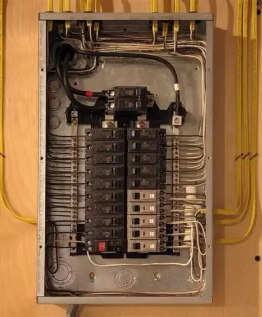 ELECTRICISTA