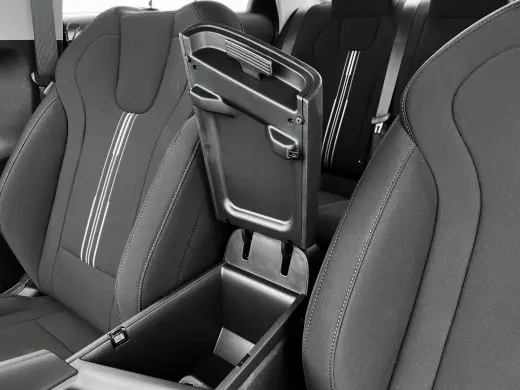 Hyundai ELANTRA 2024 SEL sedán de 4 puertas