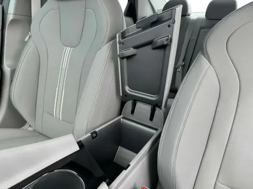 Hyundai ELANTRA 2025 SEL Conveniencia 4p Sedan