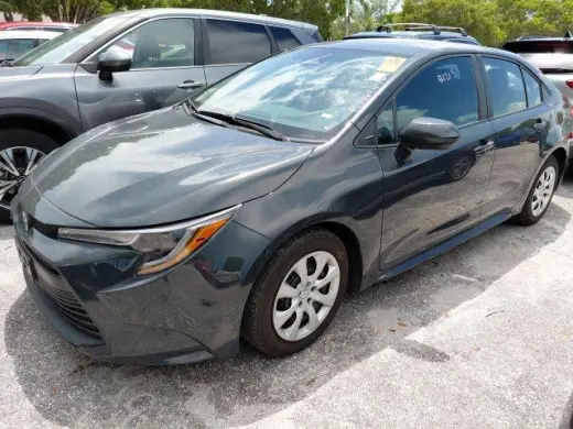 Toyota Corolla 2024 LE 4dr Sedán