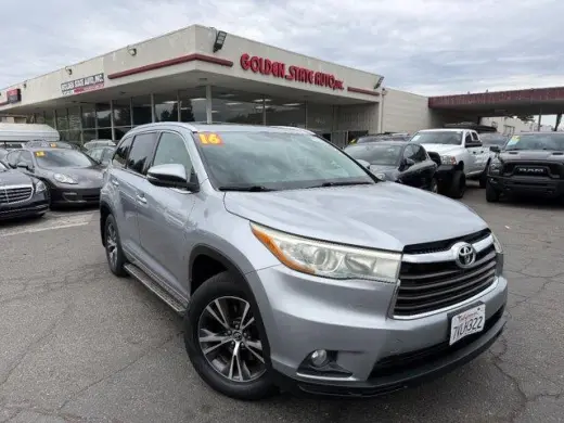 Toyota Highlander 2016 AWD XLE, SUV de 4 puertas