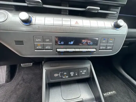 Hyundai KONA 2024 Limited 4dr Crossover