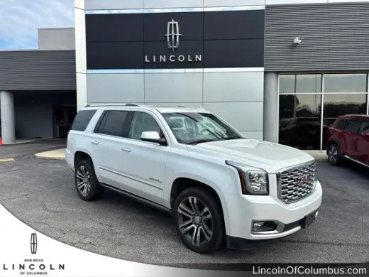 GMC Yukon 2019 4x4 Denali SUV 4p