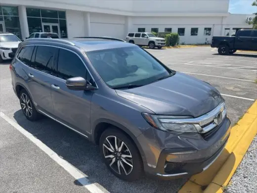 Honda Pilot 2020 Touring 4dr SUV con asientos de capitán traseros