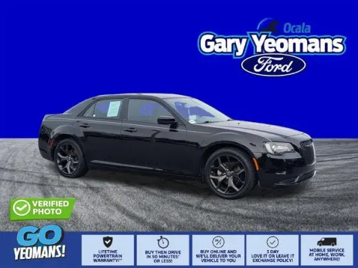 Chrysler 300 2023 Touring 4dr Sedan