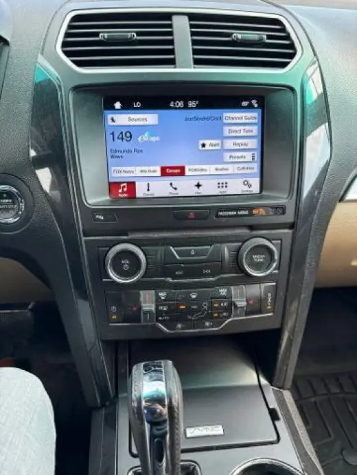 Ford Explorer 2017 XLT 4dr SUV
