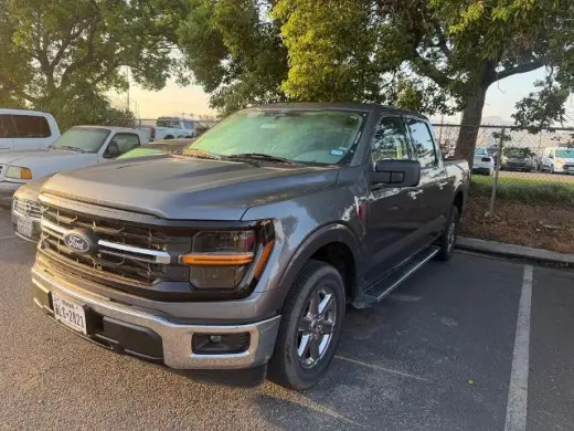 Ford F-150 2025 4x2 XLT 4p SuperCrew 5.5 ft. CB