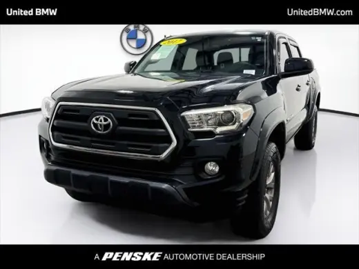 Toyota Tacoma 2017 4x2 SR5 V6 4 puertas Dobla Cab 5.0 pies SB
