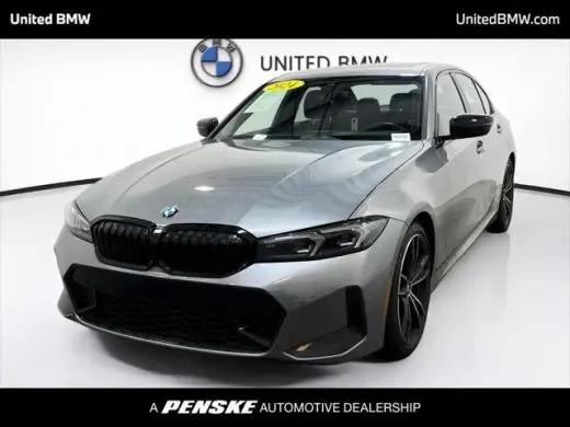 BMW Serie 3 2024 330i Sedan 4p