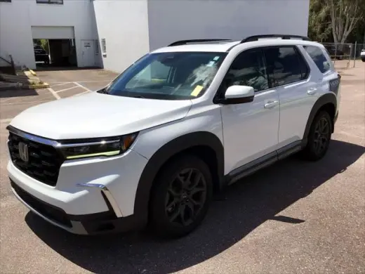 Honda Pilot 2023 AWD Touring 4dr SUV en español