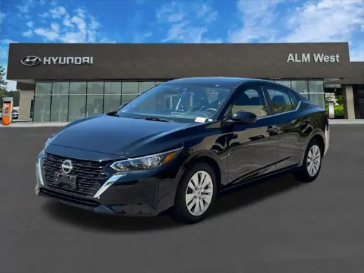 Nissan Sentra 2024 S 4dr Sedán