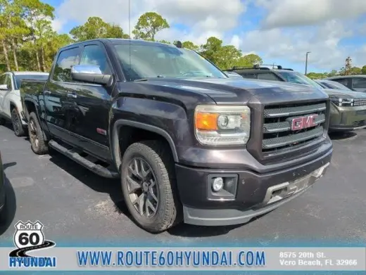 GMC Sierra 1500 2015 4x4 SLT 4dr Crew Cab 5.8 ft. SB