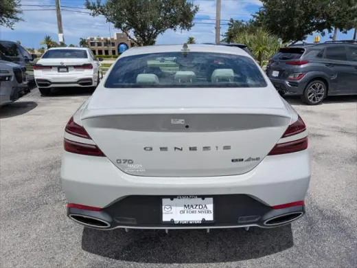 Genesis G70 2025 3.3T Sport Advanced 4dr Sedán