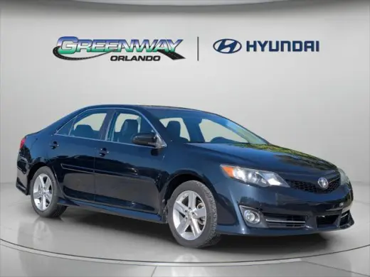 Toyota Camry 2014 SE 4p Sedan