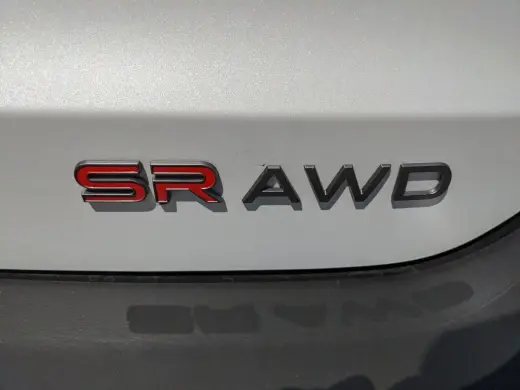Nissan Kicks 2025 AWD SR 4dr Crossover