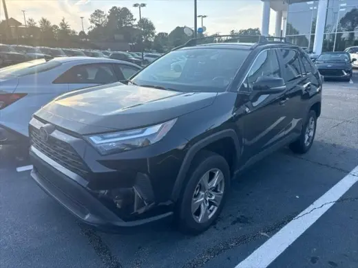 Toyota RAV4 2023 XLE 4dr SUV