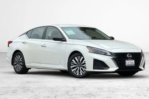 Nissan Altima 2024 2.5 SV 4dr Sedán