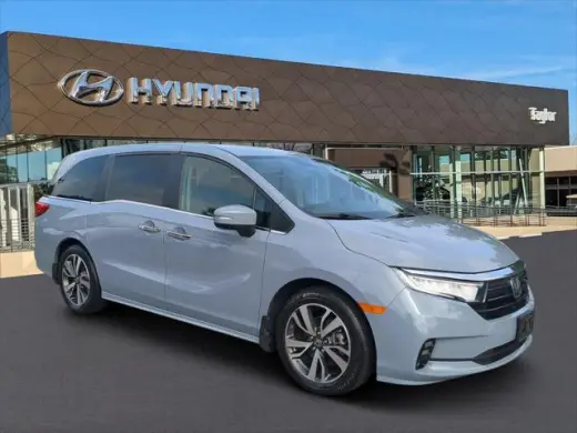 Honda Odyssey 2023 Touring 4p Mini-Van