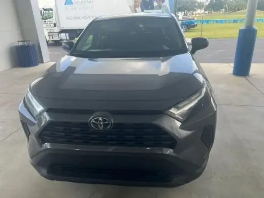 Toyota RAV4 2024 LE 4dr SUV