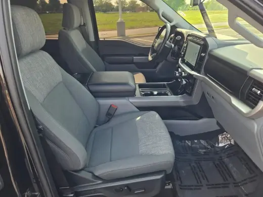 Ford F-150 2023 4x4 XLT 4dr SuperCrew 5.5 ft. SB