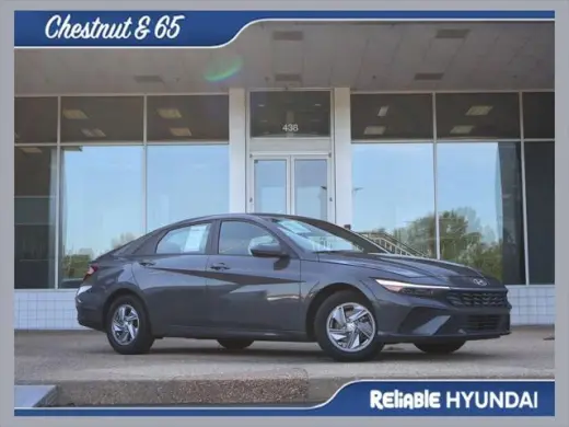 Hyundai ELANTRA 2024 SE Sedán de 4 puertas
