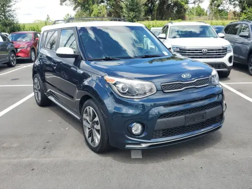 Kia Soul 2018 + Crossover de 4 puertas