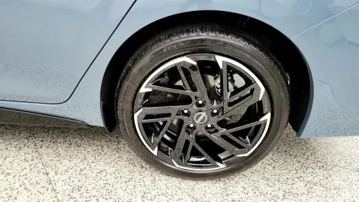Nissan Sentra 2026 SR 4dr Sedán