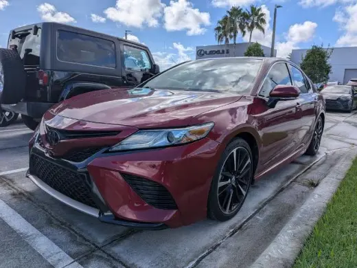 Toyota Camry 2018 XLE V6 4dr Sedan