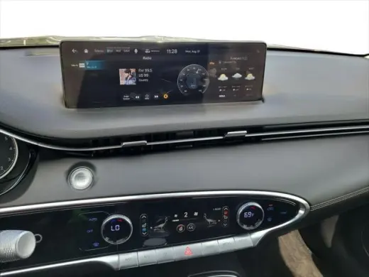 Genesis GV70 2023 AWD 2.5T Standard 4dr SUV