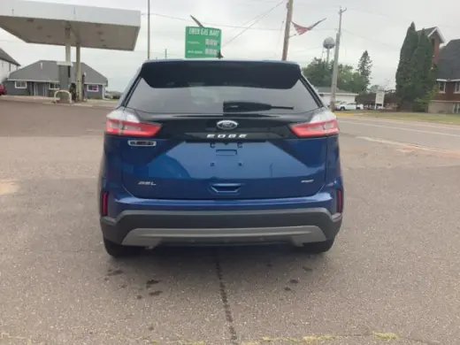 Ford Edge 2024 con tracción en las cuatro ruedas y SEL, SUV de 4 puertas